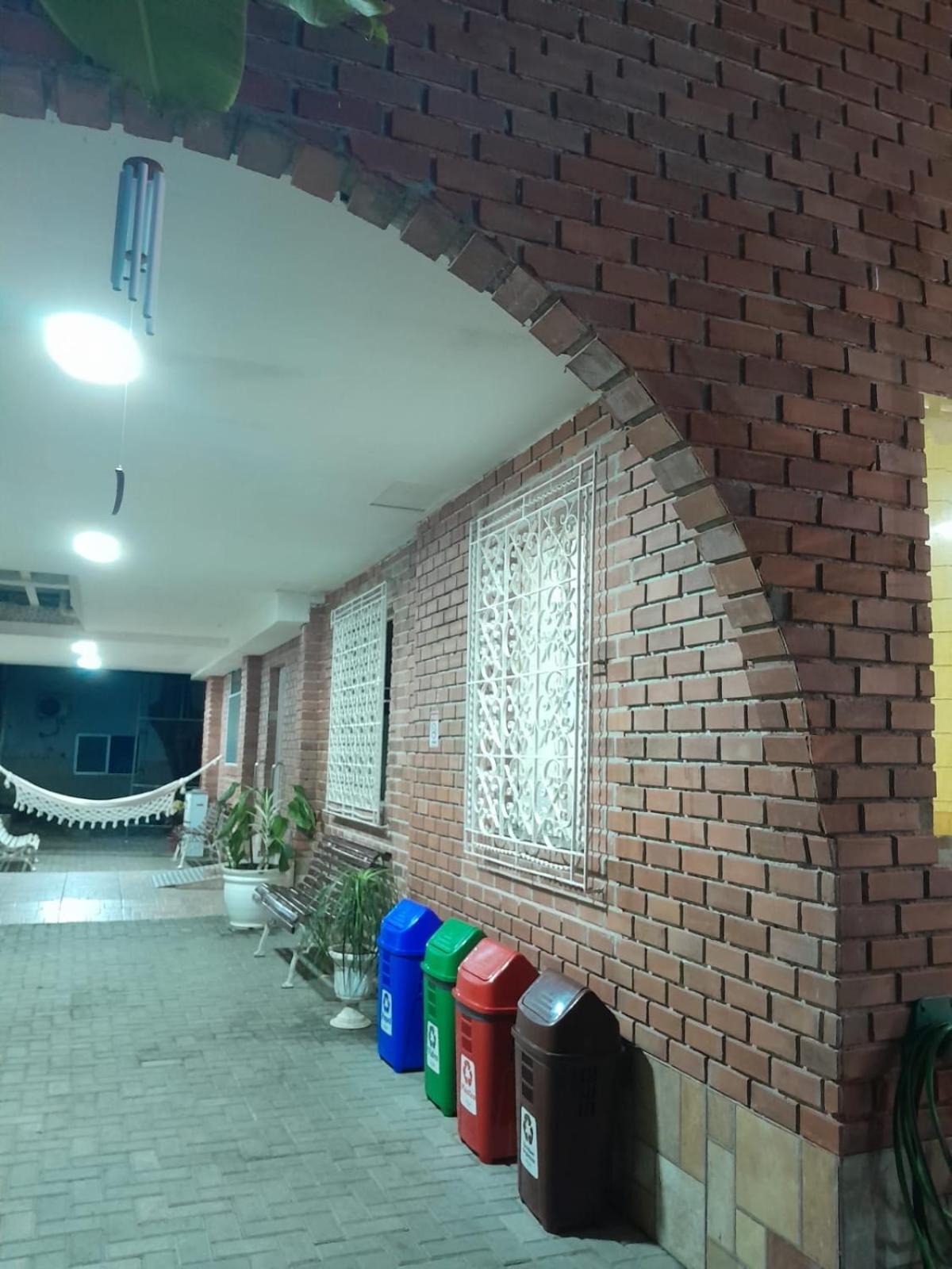 Pousada Hostel Solar Do Lazer ريسيفي المظهر الخارجي الصورة